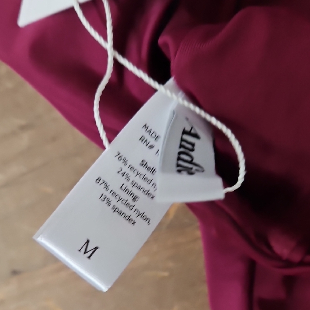 Andie One-Piece Swimsuit in Magenta - Picture 4 of 4